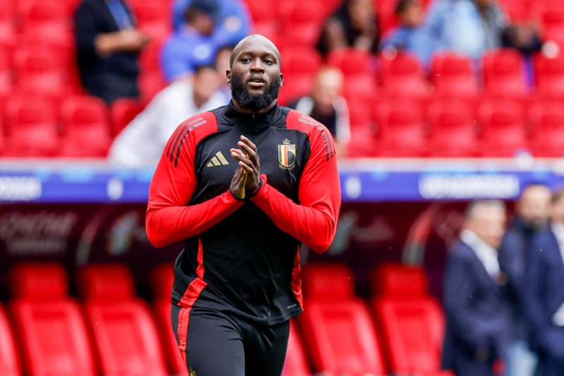 Chelsea không có ý định dùng Lukaku.