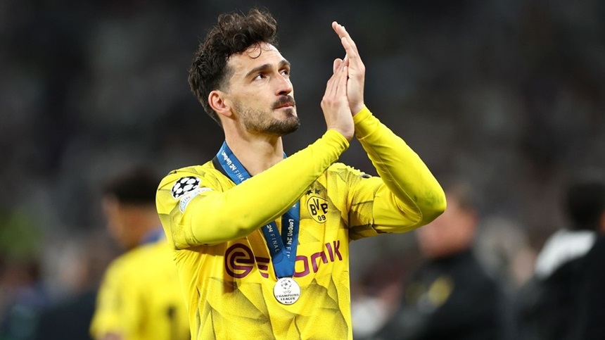 hummels-duoc-ngua-o-serie-a-theo-duoi