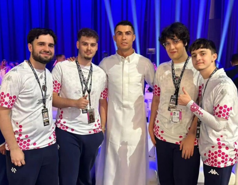 Ronaldo tham gia sự kiện Esport ở Ả Rập